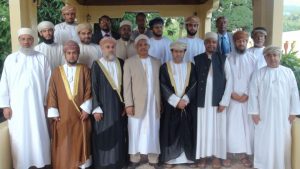 الوفد العماني الزائر مع الرئيس اكليل ظنين